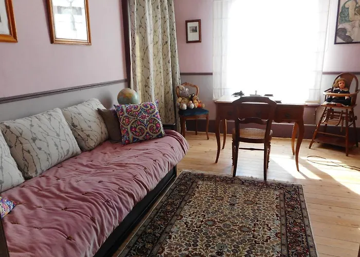 Alojamento de Acomodação e Pequeno-almoço Helianthe Caen